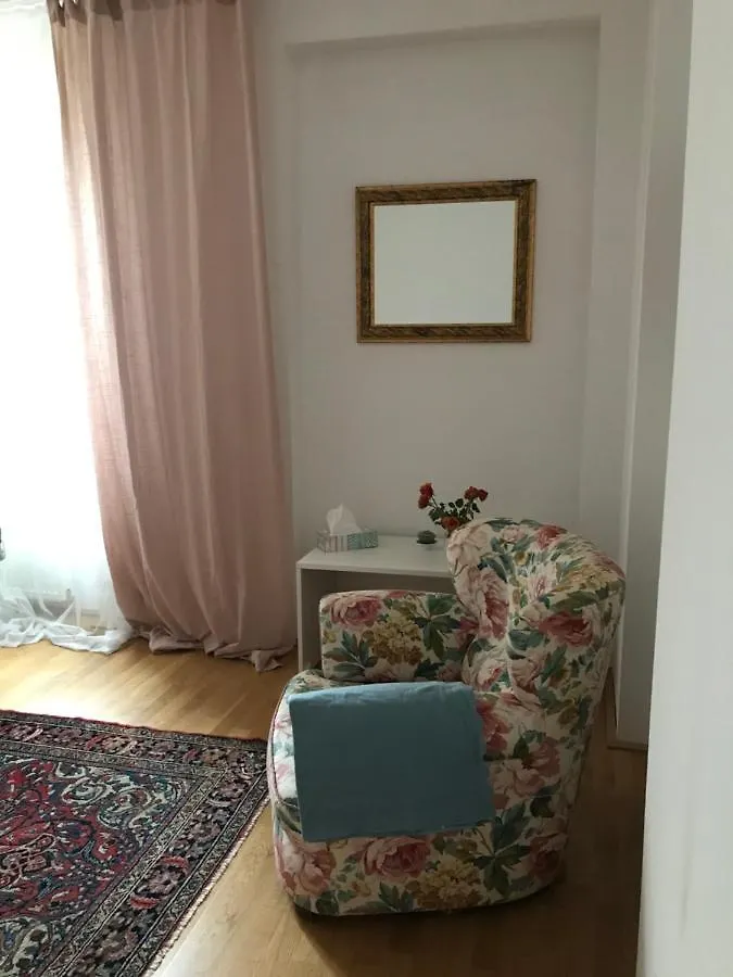 Good Old Times Apt II Vienna Apartment